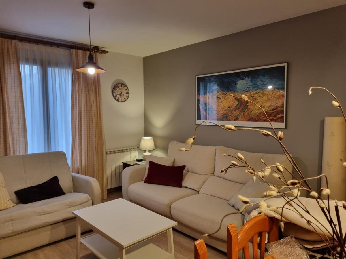 Mirador De La Catedral Apartment Jaca Exterior photo