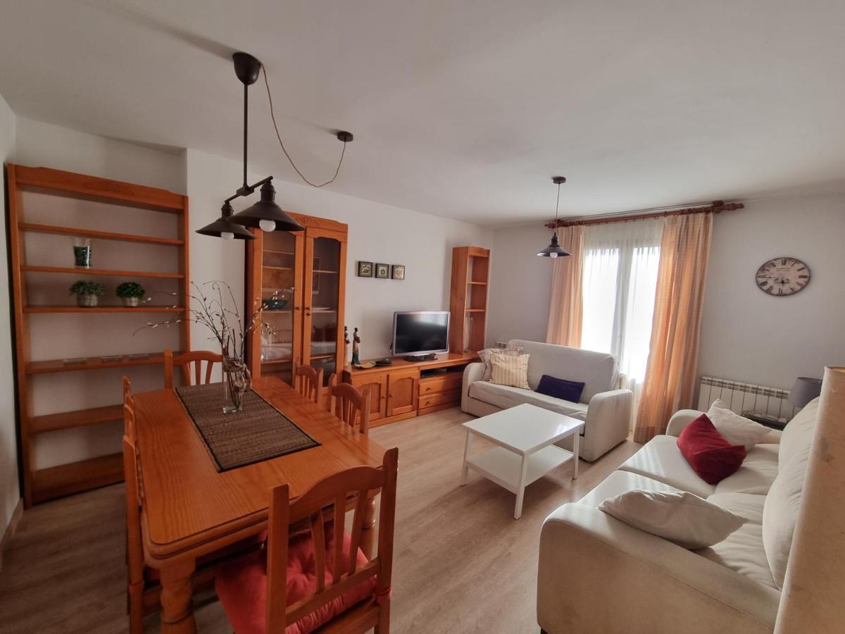 Mirador De La Catedral Apartment Jaca Exterior photo